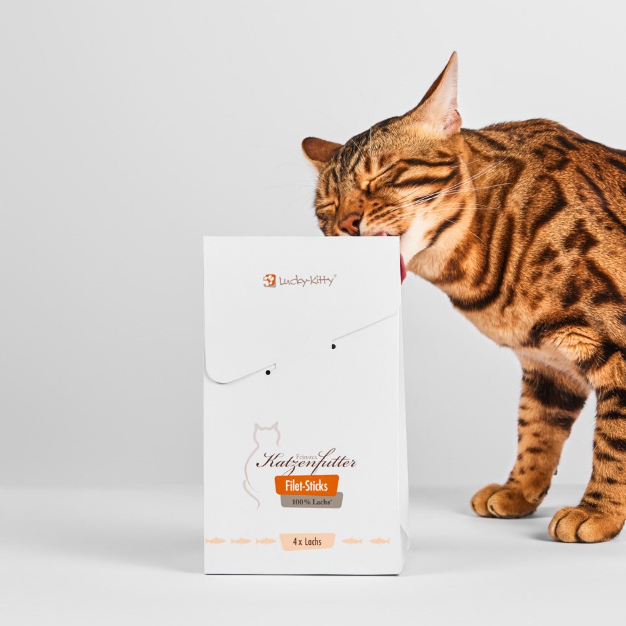 Lucky-Kitty Filet-Sticks Lachs Tray (5 x 4 = 20 Filet-Sticks)